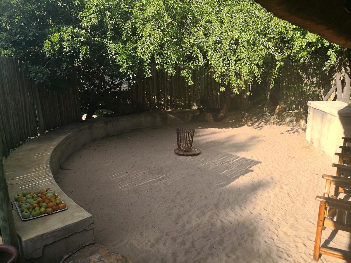 Touch Of Africa Lodge Lanseria Exterior foto